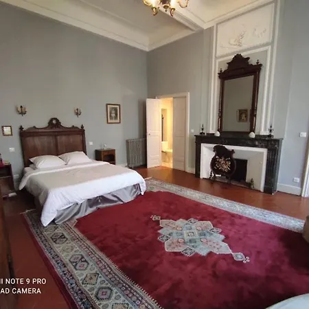Apartment La Barbes