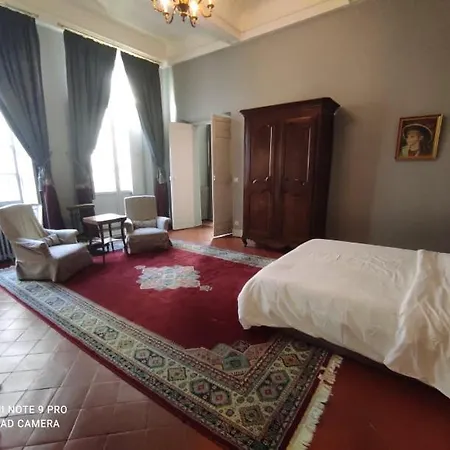 Le Logis Barbes Apartament