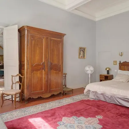 Le Logis Barbes Lägenhet