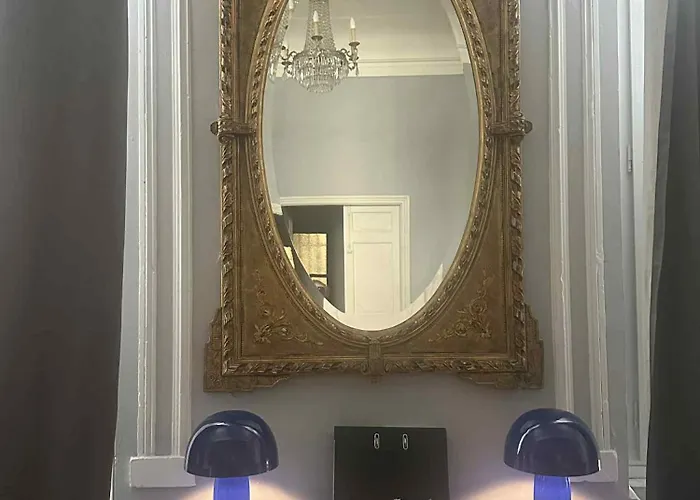 Le Logis Barbes דירה